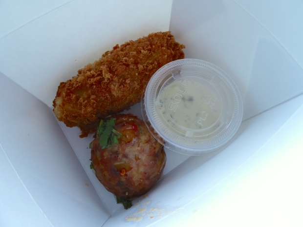 Chicken Dumpking and Crab Croquette